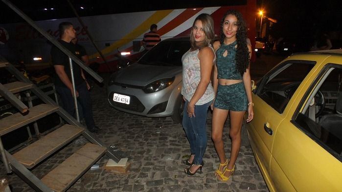 Centenas de pessoas prestigiaram   o  segundo dia dos  festejos do bairro Codó em Dom Expedito Lopes - Imagem 135