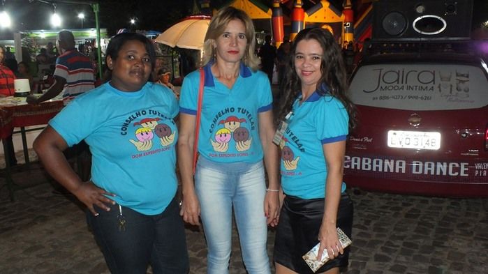 Centenas de pessoas prestigiaram   o  segundo dia dos  festejos do bairro Codó em Dom Expedito Lopes - Imagem 14