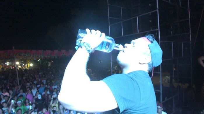 Centenas de pessoas prestigiaram   o  segundo dia dos  festejos do bairro Codó em Dom Expedito Lopes - Imagem 157