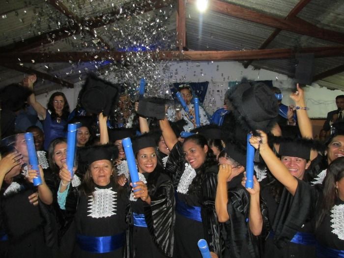 Confira a entrega de Canudos na Formatura da Turma de Pedagogia em Agricolândia - Imagem 37