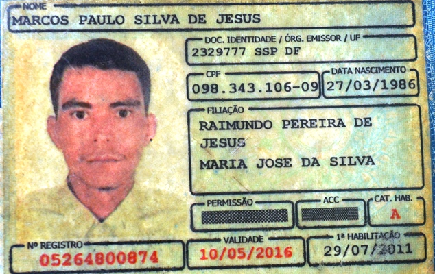 Motoqueiro morre ao colidir e derrubar poste na BR-343 em Campo Maior - Imagem 1