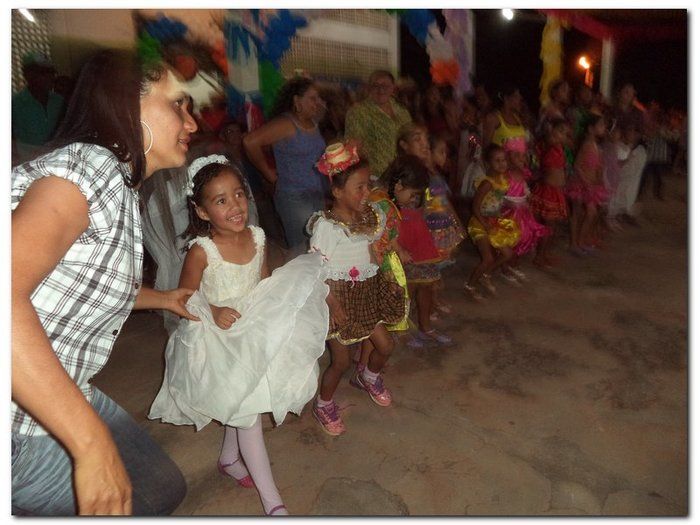 SEMTAC realiza festa junina para os Idosos e com os jovens do serviço de convivência e fortalecimento de vínculo - Imagem 12