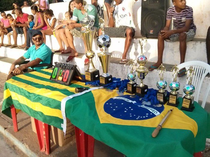 Vereador Zé de Caindinha idealiza e executa projeto de futsal / veteranos para homenagear ex-atletas - Imagem 8