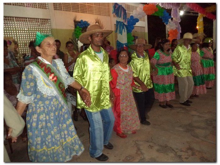 SEMTAC realiza festa junina para os Idosos e com os jovens do serviço de convivência e fortalecimento de vínculo - Imagem 19