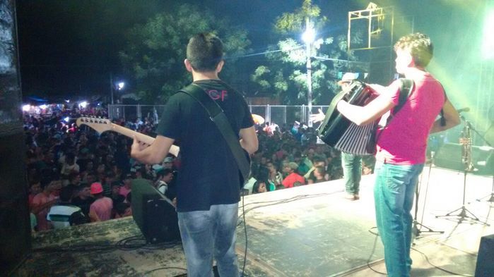 CHAGUINHA & DESEJO MUSICAL FECHARAM COM CHAVE DE OURO OS FESTEJOS DE SÃO PEDRO EM BOA HORA - Imagem 9