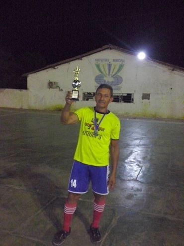 Vereador Zé de Caindinha idealiza e executa projeto de futsal / veteranos para homenagear ex-atletas - Imagem 2