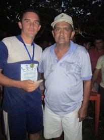 Prefeito Tintin  participa de encerramento de torneio society - Imagem 4