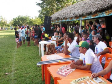 Prefeito Tintin  participa de encerramento de torneio society - Imagem 2