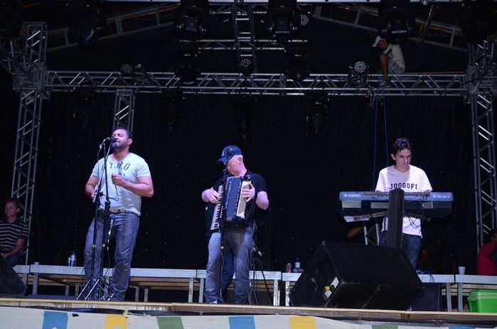 'Muita animação', na última noite de shows do São João do bairro Codó em Dom Expedito Lopes - Imagem 34