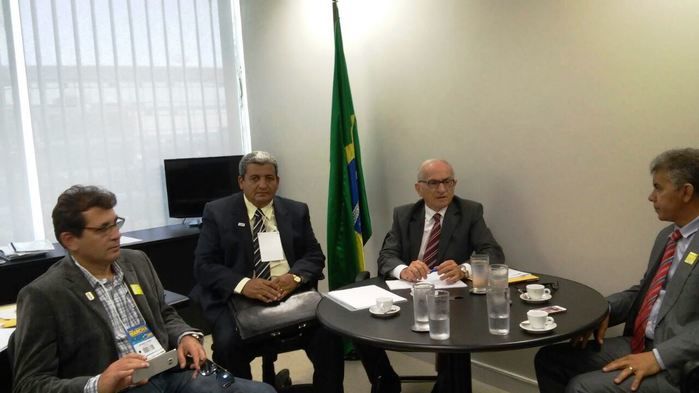 Prefeito Zé Resende se articula com a bancada Federal do Piauí para trazer mais melhorias para Boa Hora. - Imagem 5