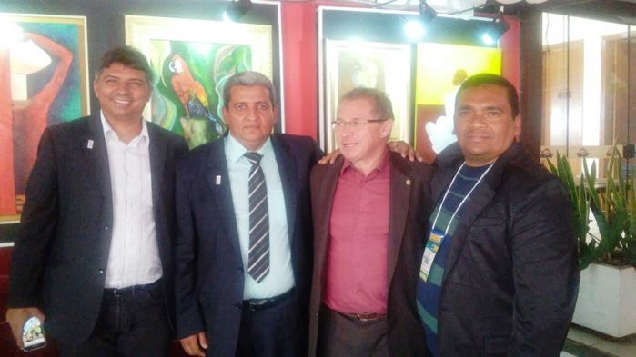 Prefeito Zé Resende se articula com a bancada Federal do Piauí para trazer mais melhorias para Boa Hora. - Imagem 6