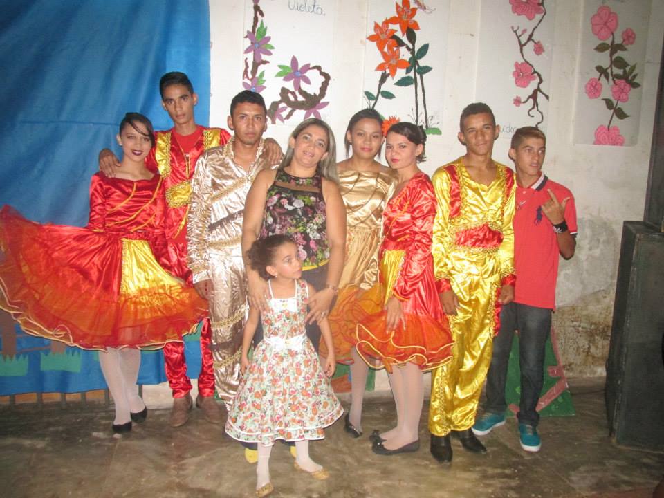 Arraiá da UESM com o tema: Família: uma flor que não pode murchar