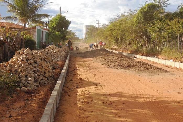 Iniciadas as obras de pavimentação em bairros da cidade - Imagem 4