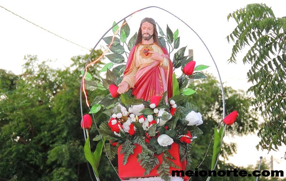 Começa o festejo do Sagrado Coração de Jesus