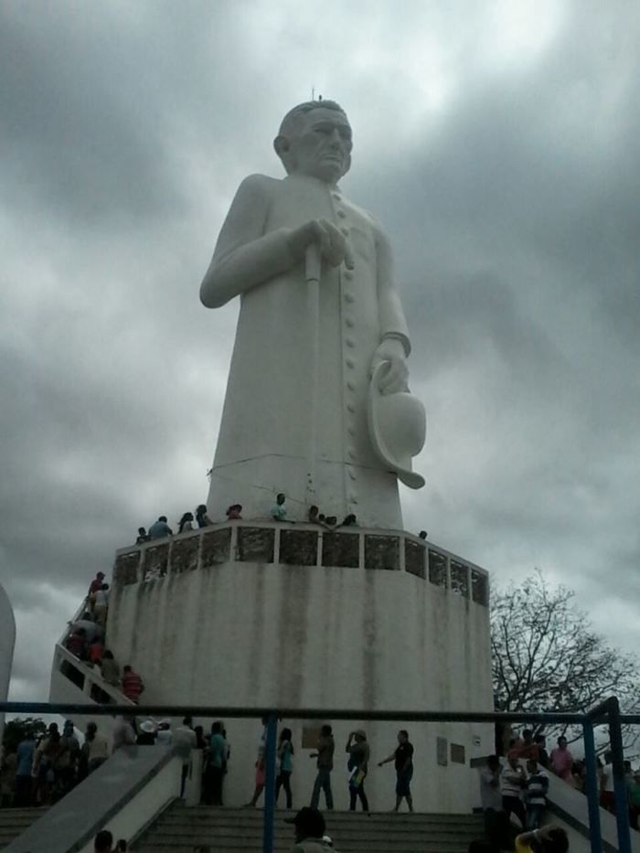 Romeiros de Agricolândia visitam Juazeiro do Norte - Imagem 1