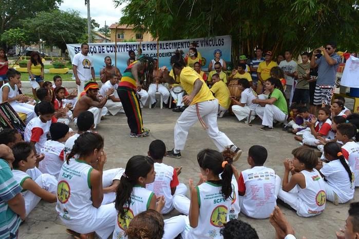 24 Horas de Capoeira atrai população barrense - Imagem 5