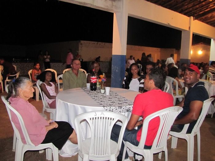 Professora Marinês Miranda comemora 60 anos com uma linda festa  - Imagem 15
