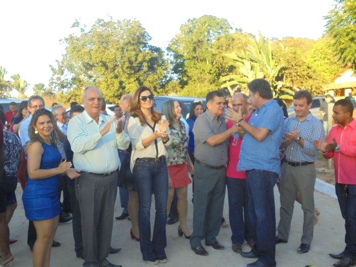 Exclusivas: Fotos da inaugurações nas festividade dos 78 anos de emancipação política de São Pedro do Piauí  - Imagem 32