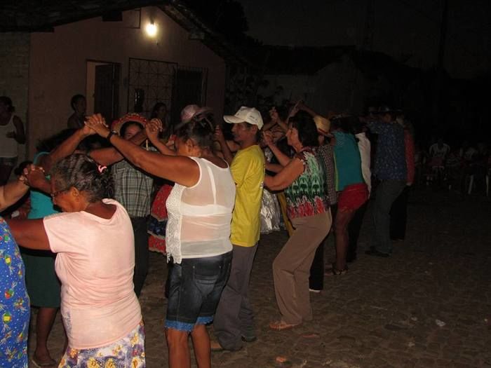 CRAS do Bairro Santinho realiza arraia julino - Imagem 7