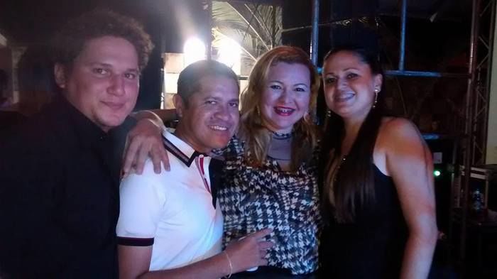 Festa das Rosas movimentou noite de sexta em Barras - Imagem 28