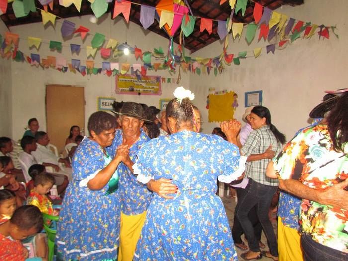 CRAS do Bairro Santinho realiza arraia julino - Imagem 4