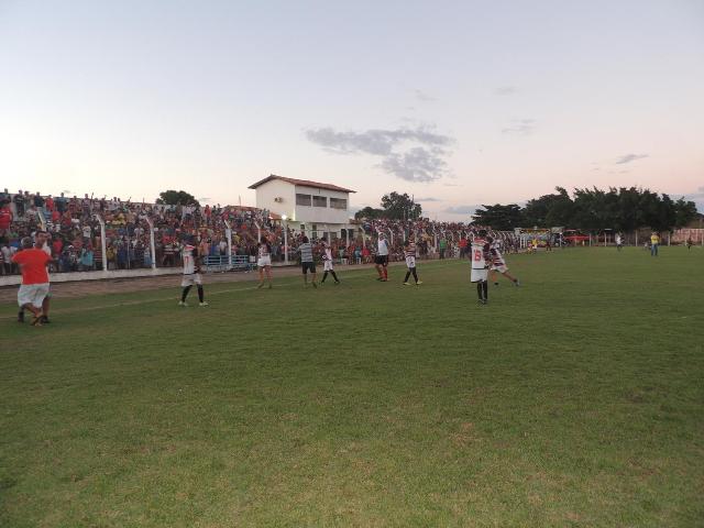 Equipe do Santa Cruz conquista o Campeonato Aguabranquense de Futebol 2015 - Imagem 23