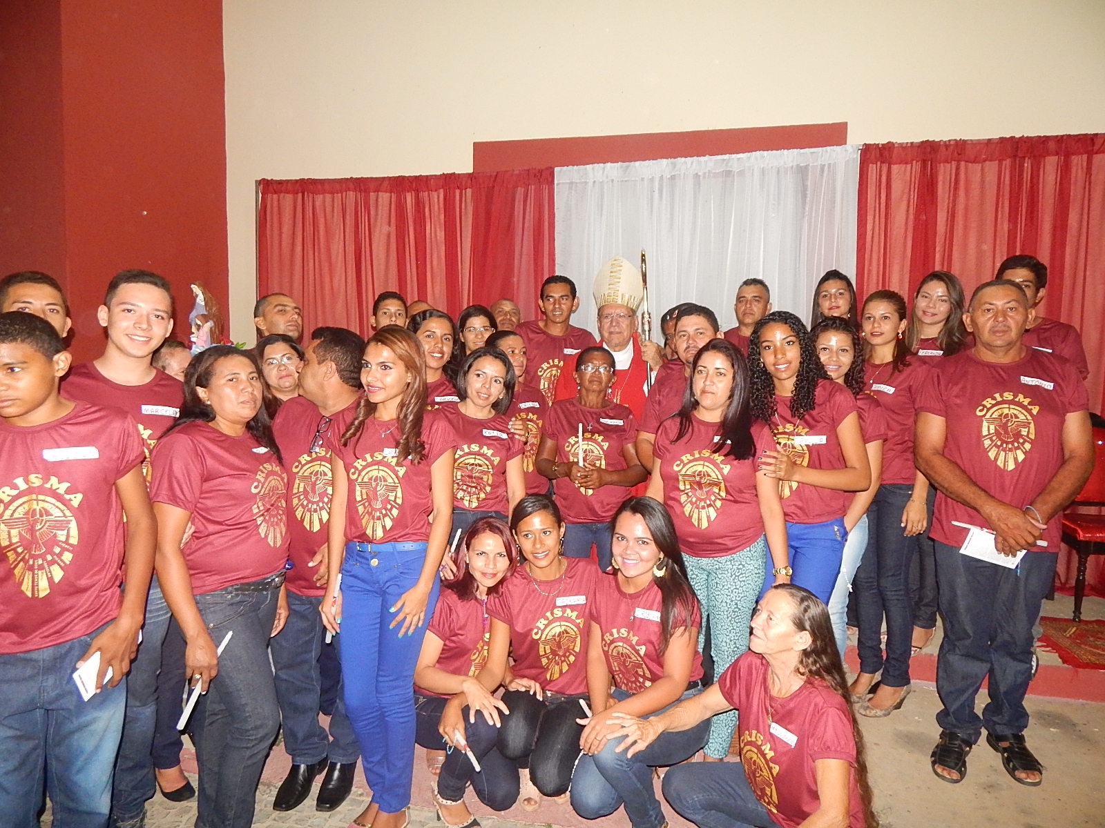 Veja como foi a Crisma em Lagoinha com Dom Jacinto 