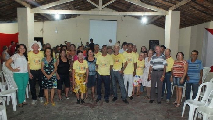 Dom Expedito Lopes, fez festa para homenagear o grupo da melhor idade de Paquetá-PI - Imagem 181