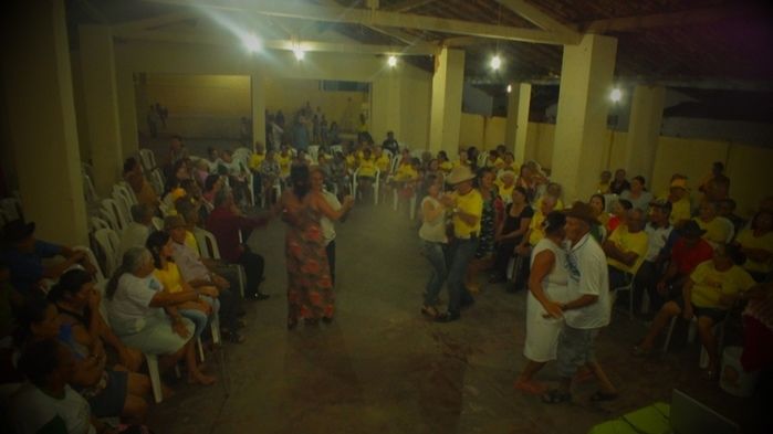 Dom Expedito Lopes, fez festa para homenagear o grupo da melhor idade de Paquetá-PI - Imagem 23