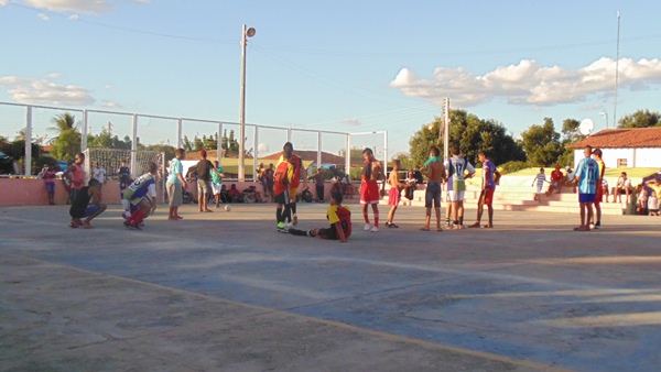 Final do campeonato de férias é realizado em Santo Inácio  - Imagem 7