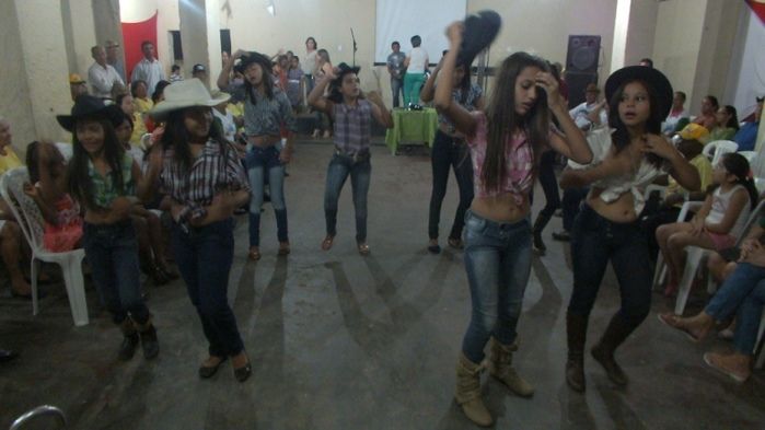 Dom Expedito Lopes, fez festa para homenagear o grupo da melhor idade de Paquetá-PI - Imagem 53