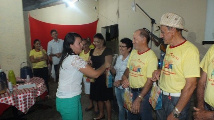 Dom Expedito Lopes, fez festa para homenagear o grupo da melhor idade de Paquetá-PI - Imagem 115
