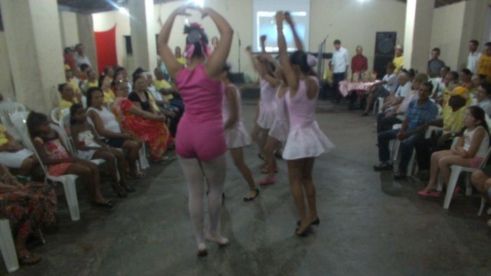 Dom Expedito Lopes, fez festa para homenagear o grupo da melhor idade de Paquetá-PI - Imagem 95