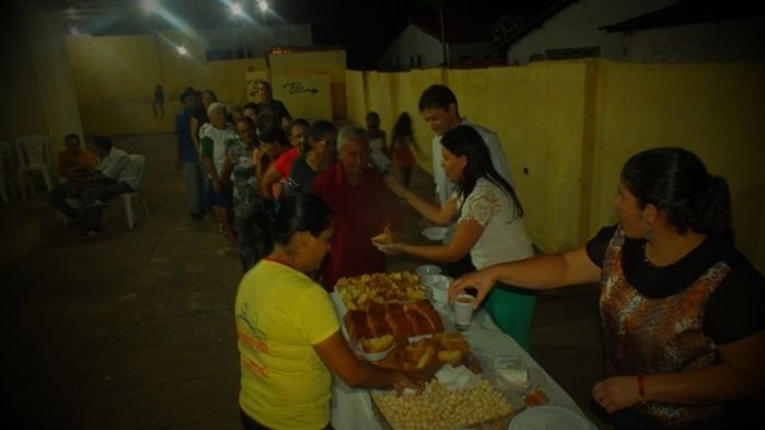 Dom Expedito Lopes, fez festa para homenagear o grupo da melhor idade de Paquetá-PI - Imagem 149