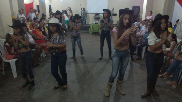 Dom Expedito Lopes, fez festa para homenagear o grupo da melhor idade de Paquetá-PI - Imagem 51