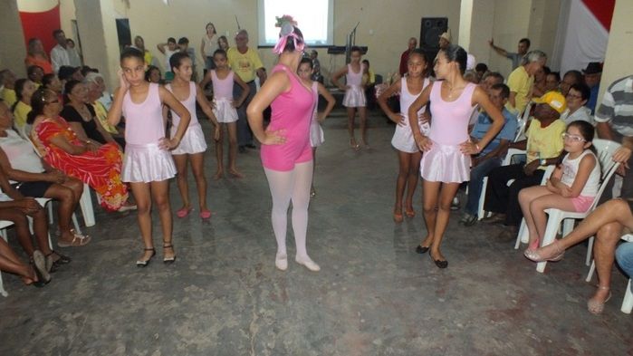 Dom Expedito Lopes, fez festa para homenagear o grupo da melhor idade de Paquetá-PI - Imagem 73