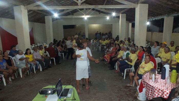 Dom Expedito Lopes, fez festa para homenagear o grupo da melhor idade de Paquetá-PI - Imagem 20