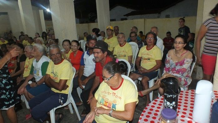 Dom Expedito Lopes, fez festa para homenagear o grupo da melhor idade de Paquetá-PI - Imagem 32