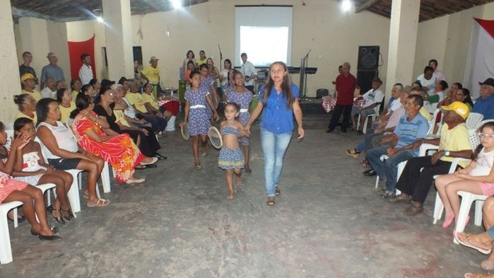Dom Expedito Lopes, fez festa para homenagear o grupo da melhor idade de Paquetá-PI - Imagem 64