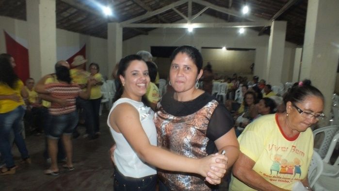 Dom Expedito Lopes, fez festa para homenagear o grupo da melhor idade de Paquetá-PI - Imagem 164