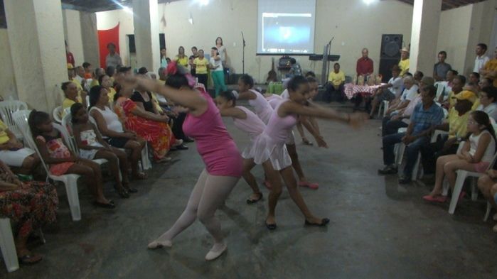 Dom Expedito Lopes, fez festa para homenagear o grupo da melhor idade de Paquetá-PI - Imagem 93