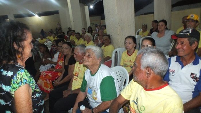 Dom Expedito Lopes, fez festa para homenagear o grupo da melhor idade de Paquetá-PI - Imagem 33