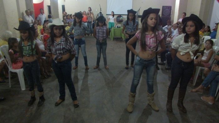 Dom Expedito Lopes, fez festa para homenagear o grupo da melhor idade de Paquetá-PI - Imagem 54