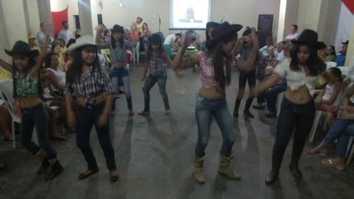 Dom Expedito Lopes, fez festa para homenagear o grupo da melhor idade de Paquetá-PI - Imagem 56