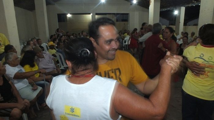 Dom Expedito Lopes, fez festa para homenagear o grupo da melhor idade de Paquetá-PI - Imagem 124