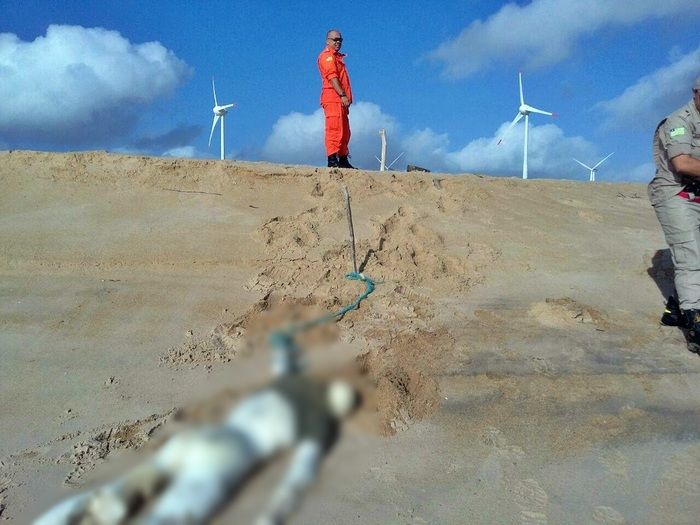 Corpo em estado de decomposição é encontrado na praia da Pedra do Sal - Imagem 1