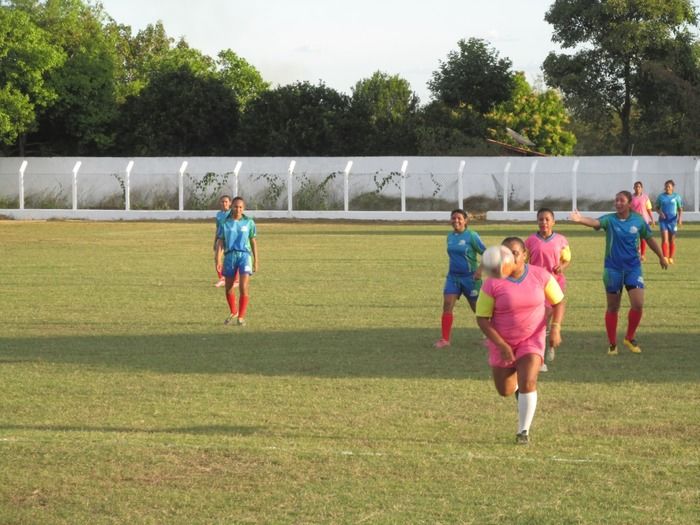Seleção Feminina de Agricolândia vence a Seleção de Regeneração em casa - Imagem 25