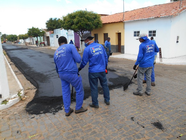 Começa a Recuperação Asfáltica em Ipiranga do Piauí - Imagem 9