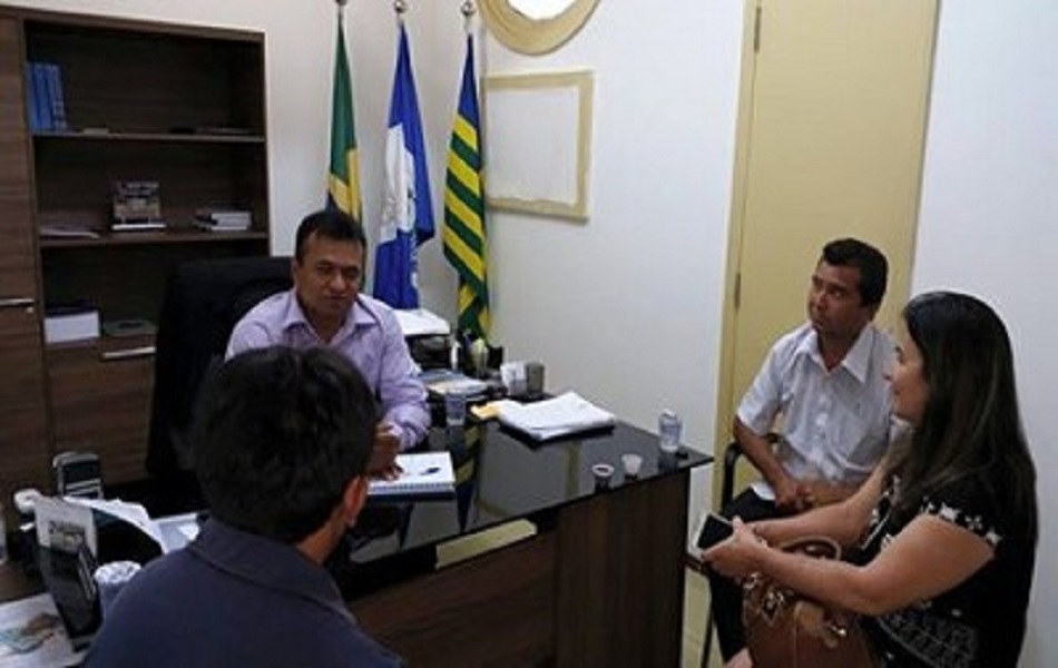 Neuma Café tem audiência com o secretário de Segurança 