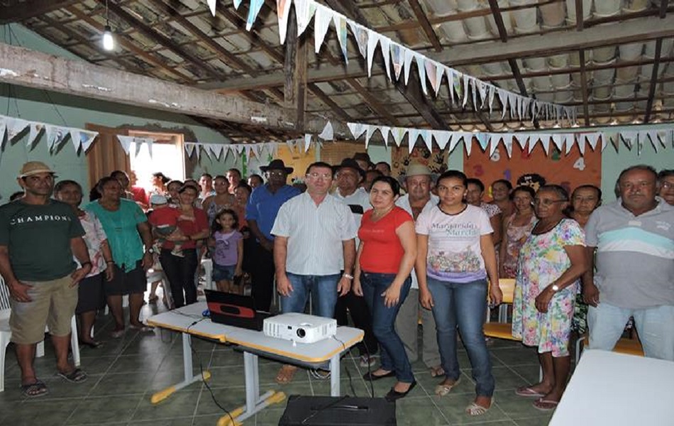 S. T. T. R e Pedro II realiza convênios com as associações de moradores de comunidades rurais